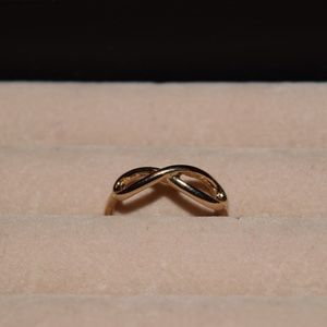 gold infinity ring